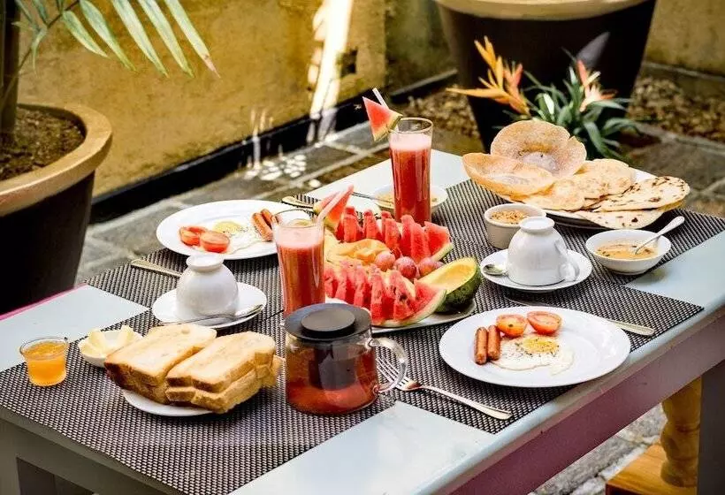 ペンション Small House Boutique Guest House