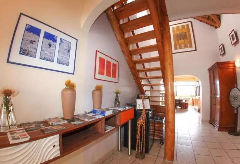 Pensione Winelands Villa Guesthouse And Cottages - Somerset West