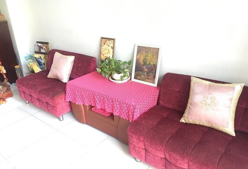 Richly Boutique Hotel & Hostel