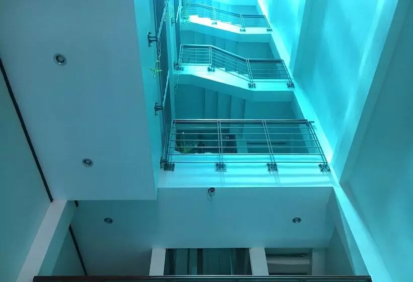 Richly Boutique Hotel & Hostel