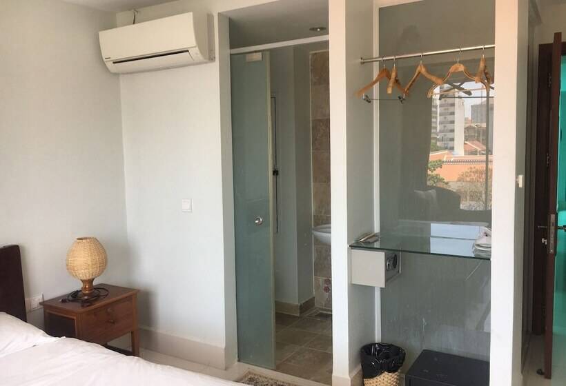 Richly Boutique Hotel & Hostel