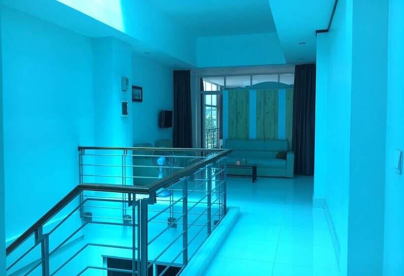 Richly Boutique Hotel & Hostel