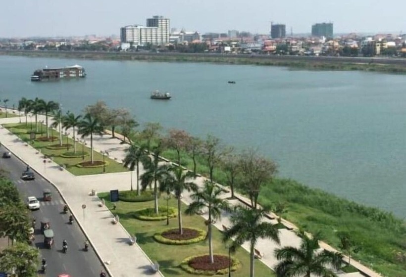 Richly Boutique Hotel & Hostel