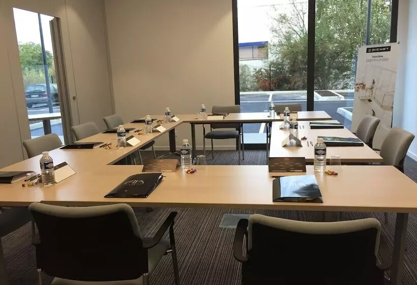 All Suites Appart Hôtel Bordeaux Pessac