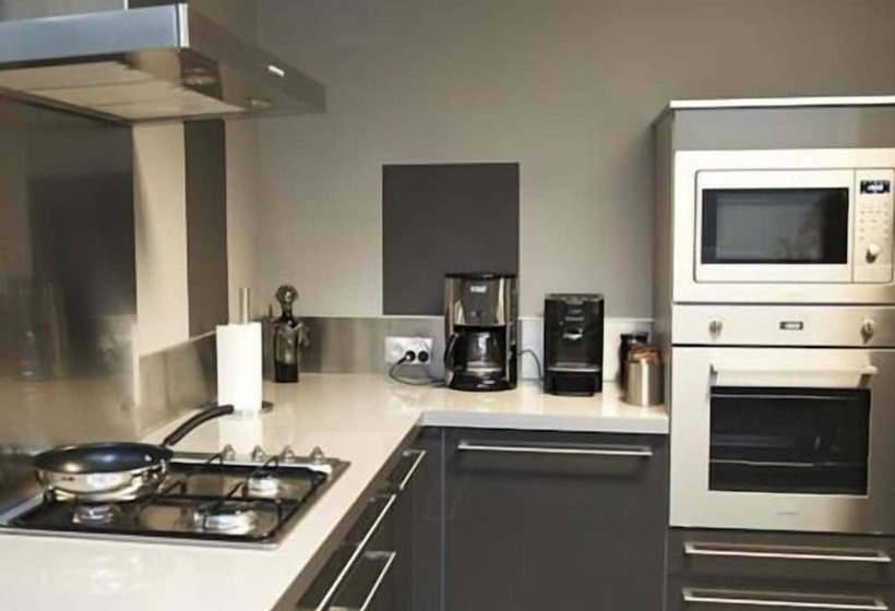 تختخواب و صبحانه Bethune City Relax Spa & Sauna