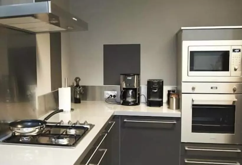 تختخواب و صبحانه Bethune City Relax Spa & Sauna