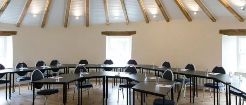 민박 Cardigan Castle