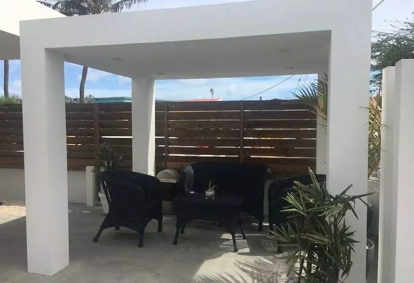 Bubali Villa & Apartments