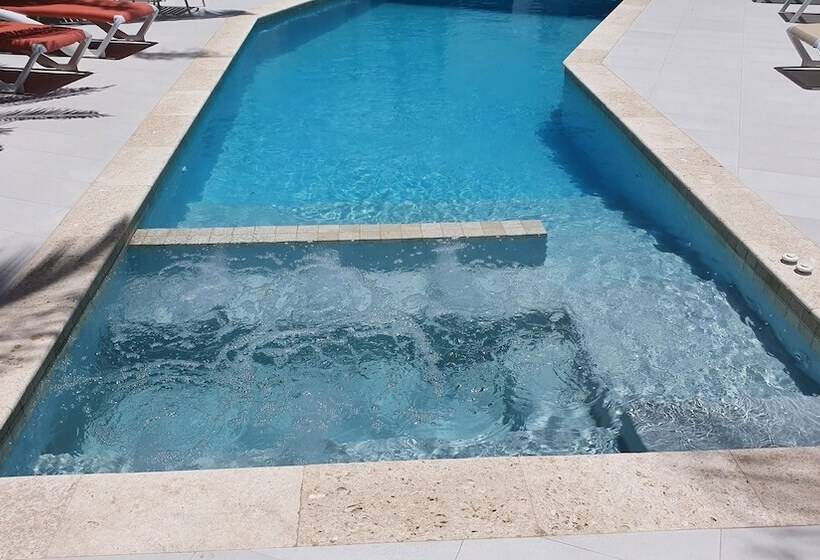 Bubali Villa & Apartments