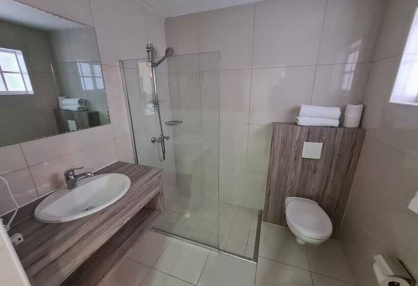 Bubali Villa & Apartments