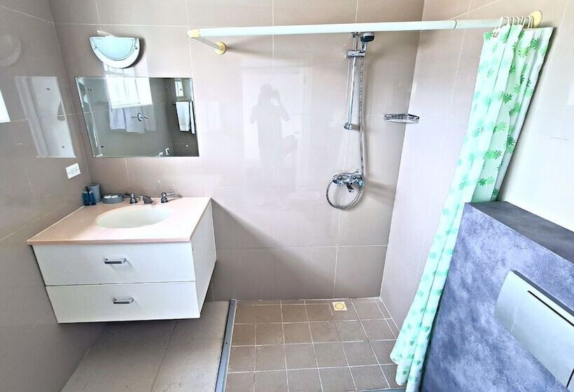 Bubali Villa & Apartments