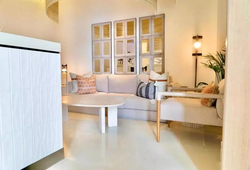 Hotel Andalus Al Seef Resort & Spa