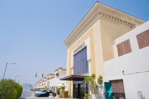 Hotel Andalus Al Seef Resort & Spa