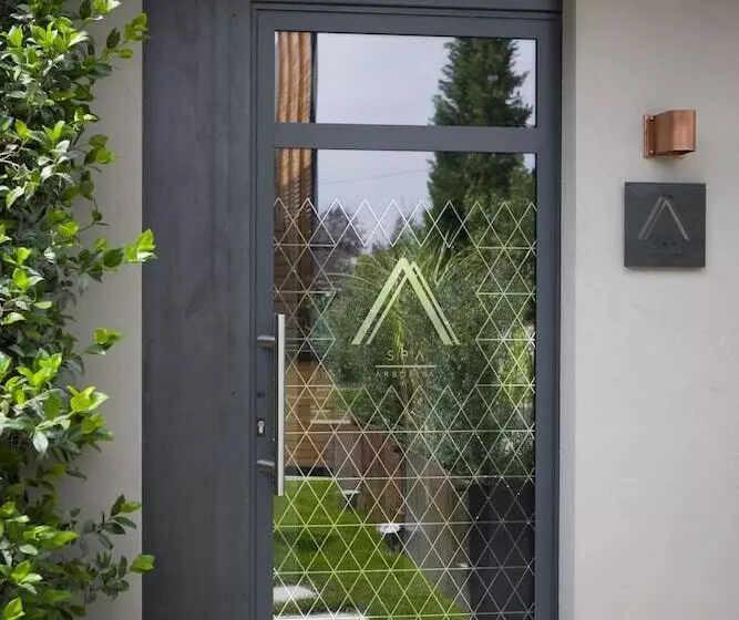 Отель Arborina Relais