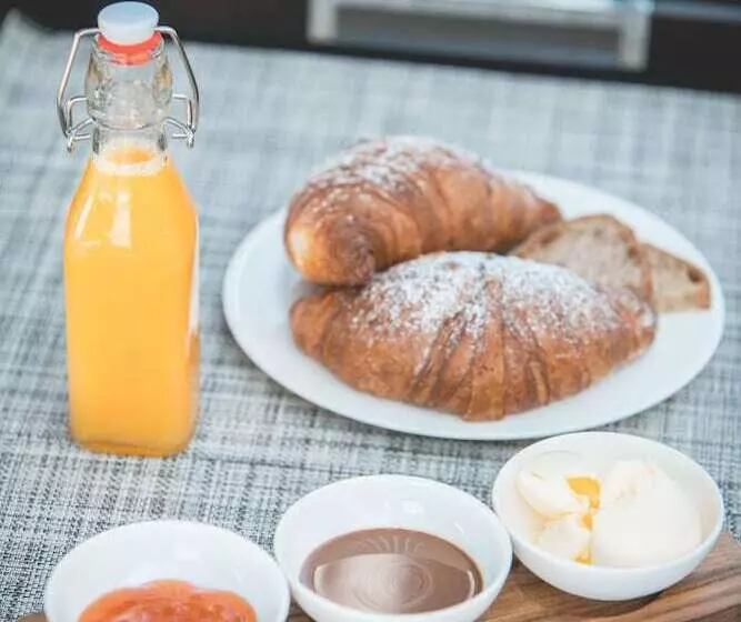 Отель Arborina Relais