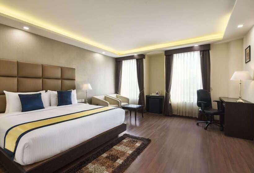 Days Hotel By Wyndham Jalandhar Jyoti Chowk