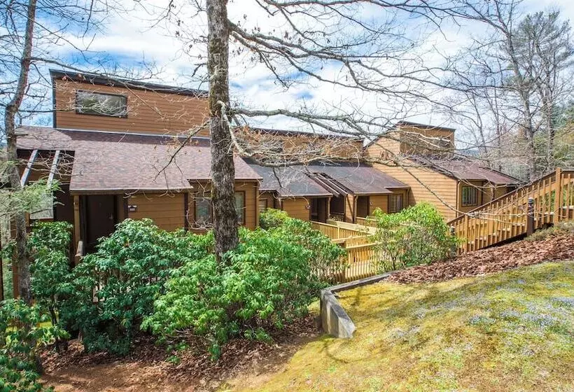 فندق Fairway Forest