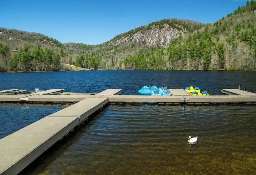 فندق Fairway Forest