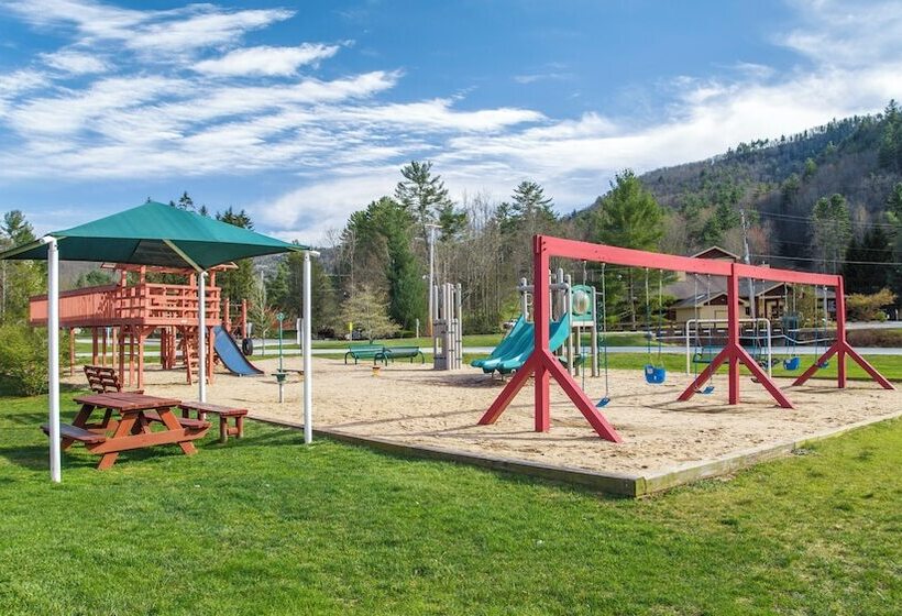 فندق Fairway Forest