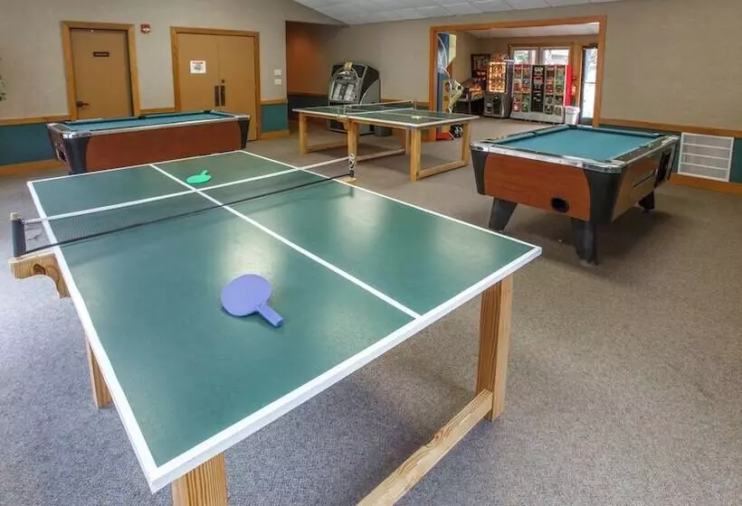 فندق Fairway Forest