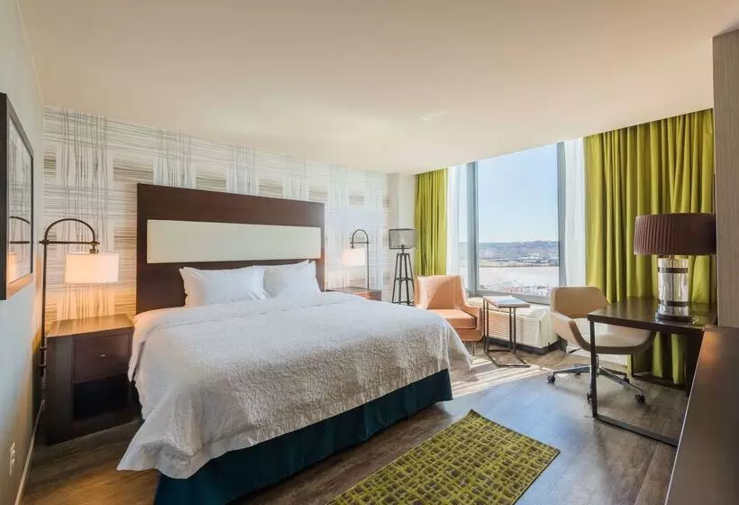 ホテル Hampton Inn & Suites Washington Dcnavy Yard
