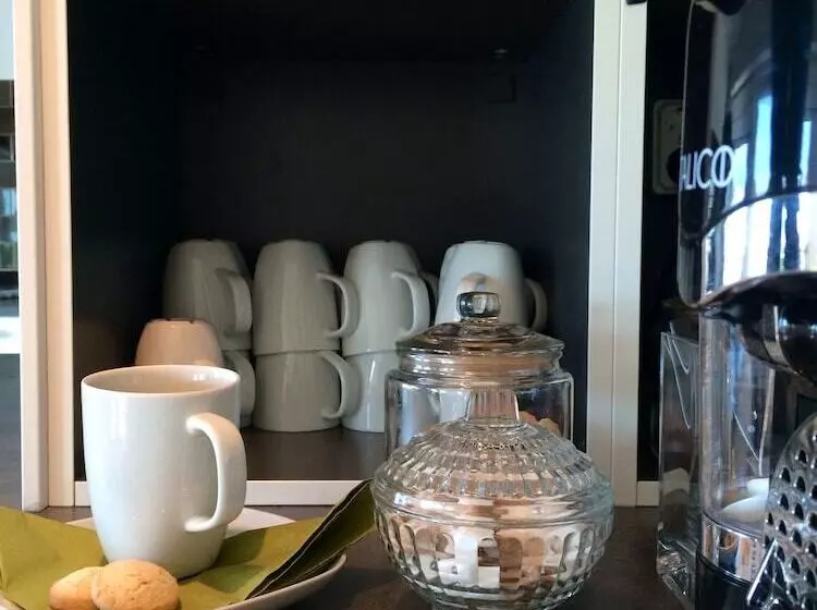 בית מלון כפרי L Garvaren