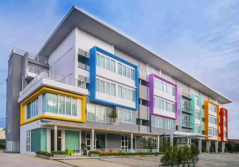 בית מלון כפרי The Bliss Ubon