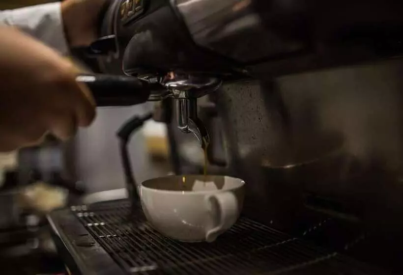 בית מלון כפרי The Bliss Ubon