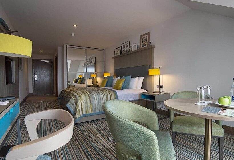 فندق The Waterside