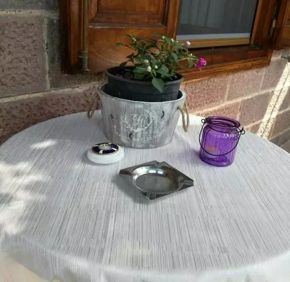 μαχη ενοικιαζόμενα δωμάτια