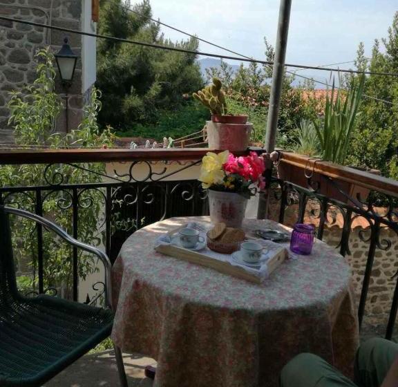 μαχη ενοικιαζόμενα δωμάτια