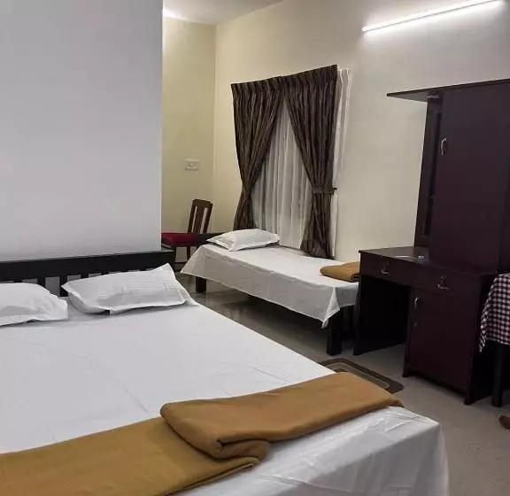 پانسیون Eden Garden Farm Stay