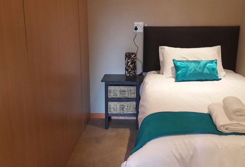 ペンション El Roi Guest Lodge