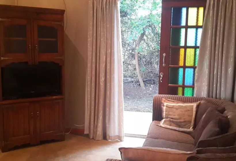 بنسيون El Roi Guest Lodge