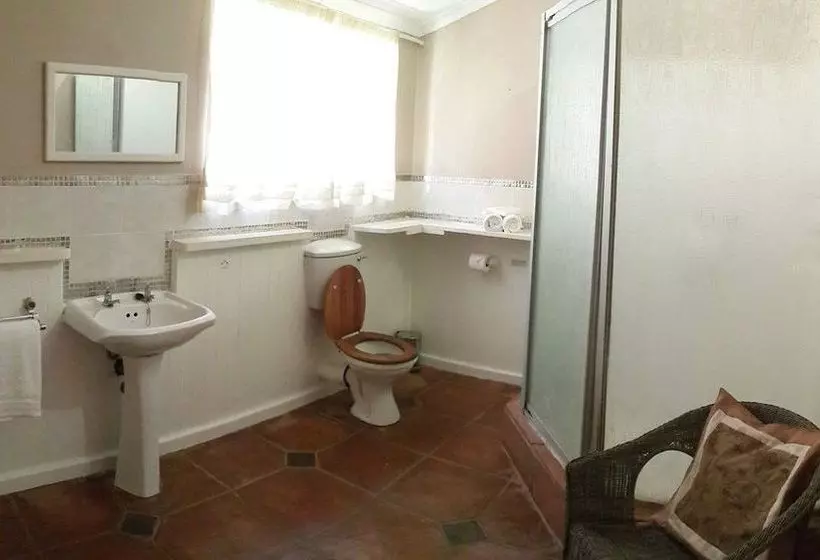 بنسيون El Roi Guest Lodge