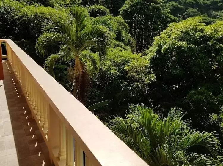 پانسیون Grand View Guesthouse