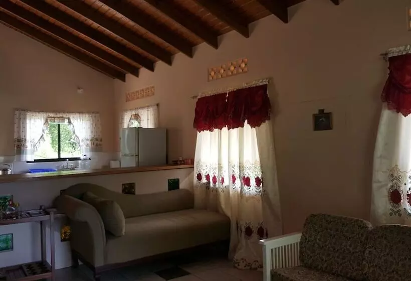 پانسیون Grand View Guesthouse