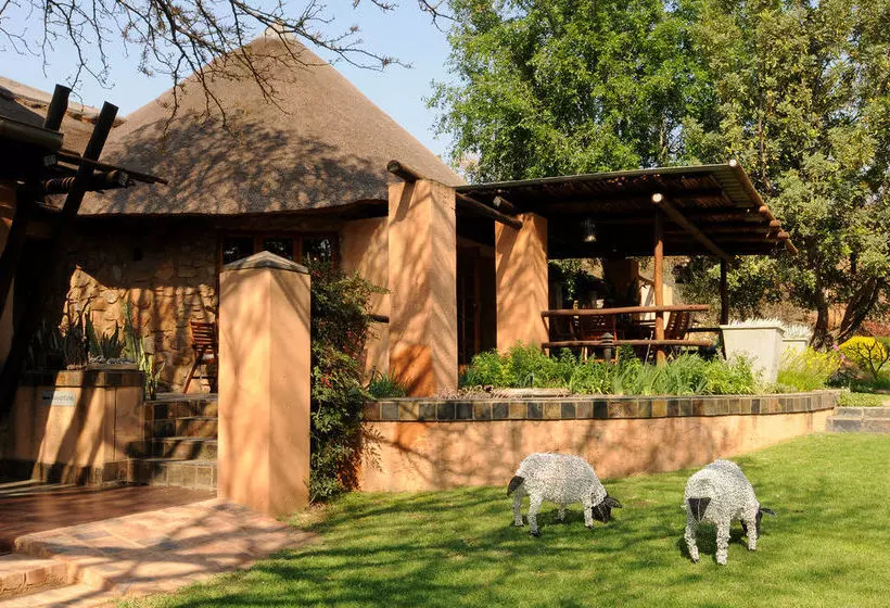 膳宿费 Sherewood Lodge