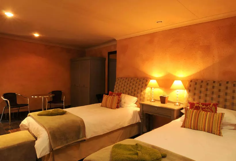 膳宿费 Sherewood Lodge