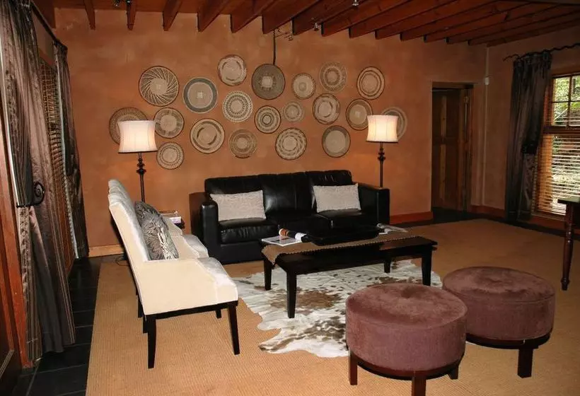 膳宿费 Sherewood Lodge