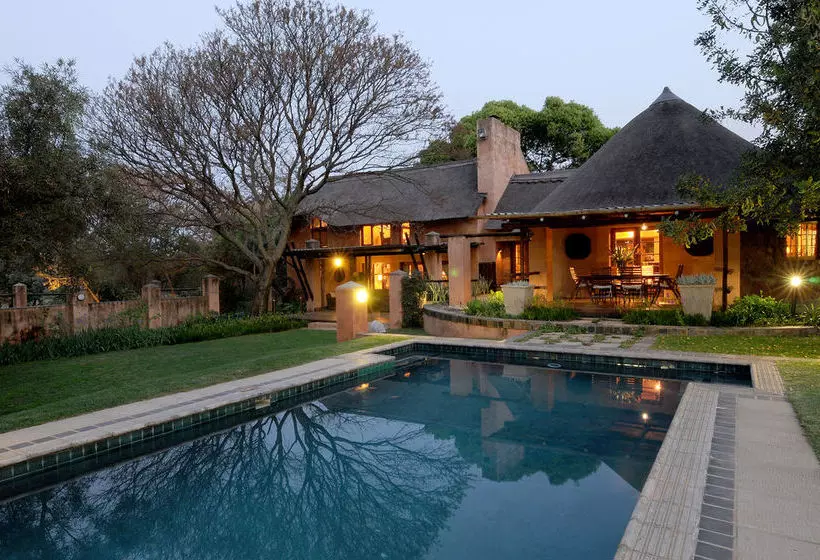 膳宿费 Sherewood Lodge