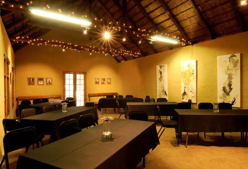 膳宿费 Sherewood Lodge