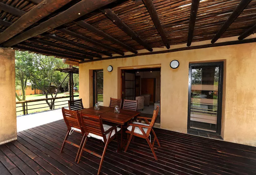 膳宿费 Sherewood Lodge