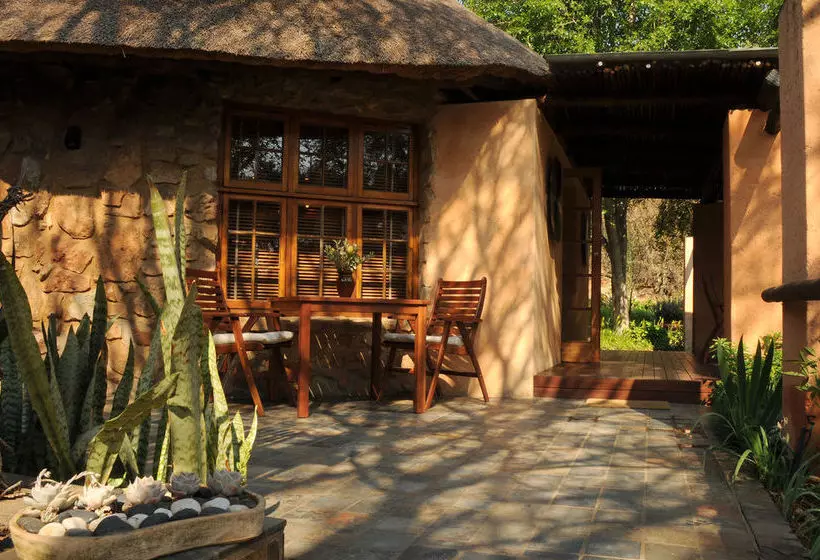 膳宿费 Sherewood Lodge