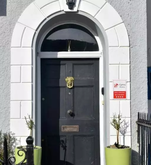 مبيت وإفطار Eaton House