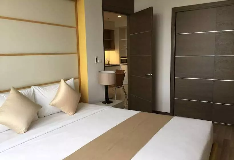 Bluesky Serviced Apartment Airport Plaza