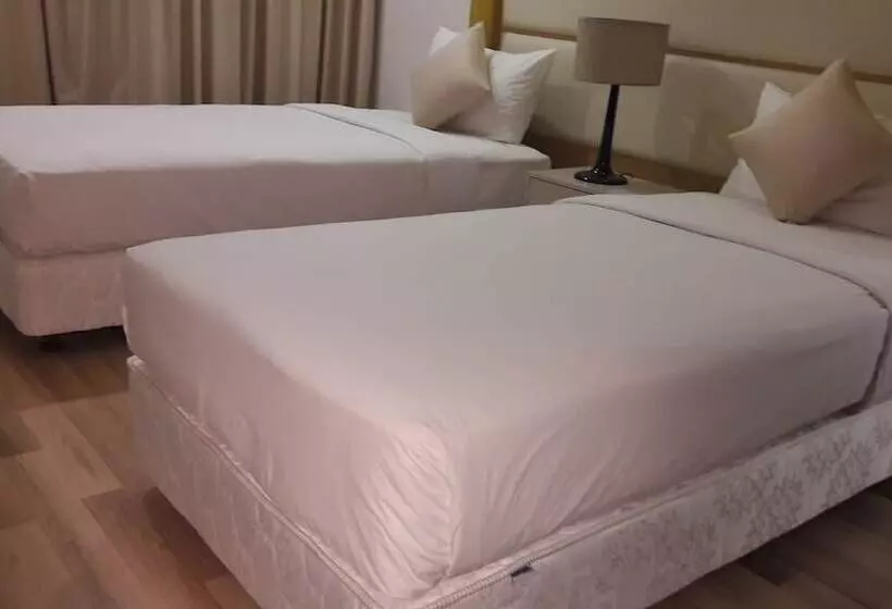 Bluesky Serviced Apartment Airport Plaza