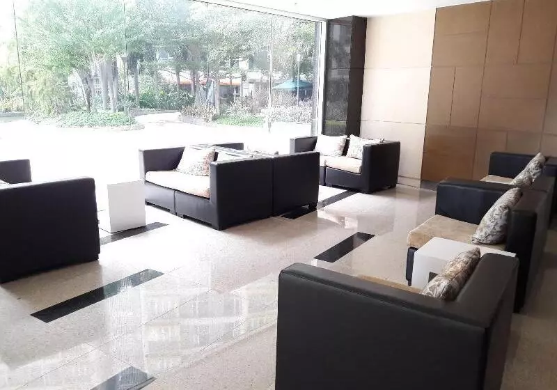 Bluesky Serviced Apartment Airport Plaza