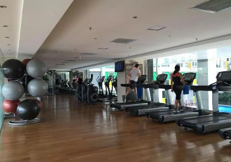 Bluesky Serviced Apartment Airport Plaza