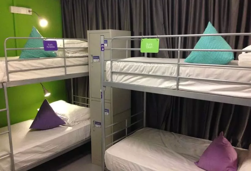 Five Stones Hostel